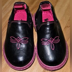 Western Chief Kids Black and Pink Slip-On Shoes